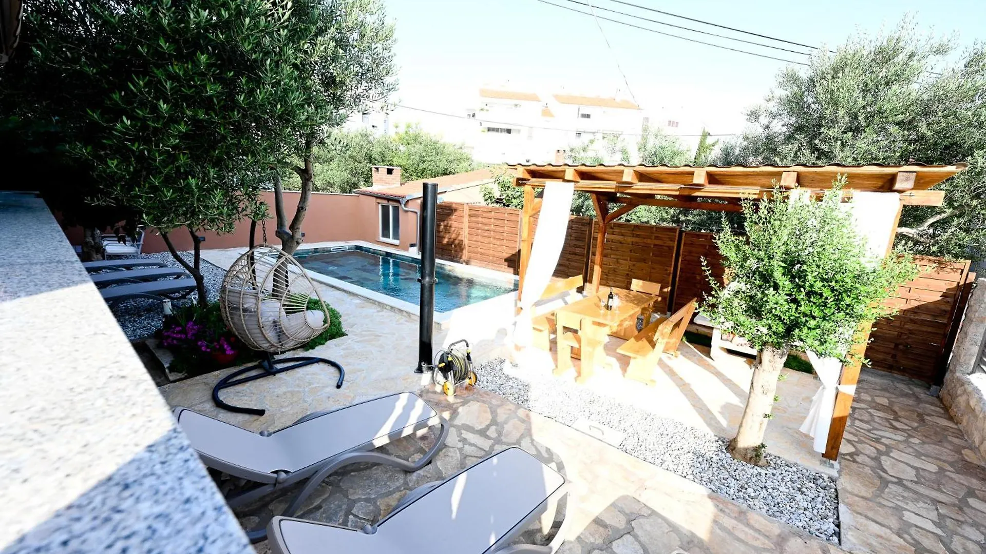 Brane Apartments With Swimming Pool Zadar
