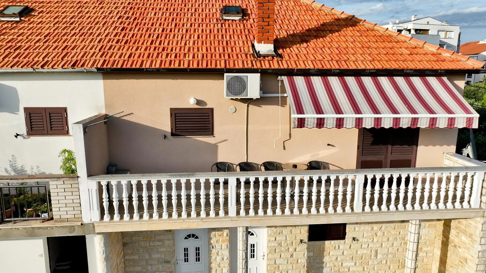 Brane Apartments With Swimming Pool Zadar