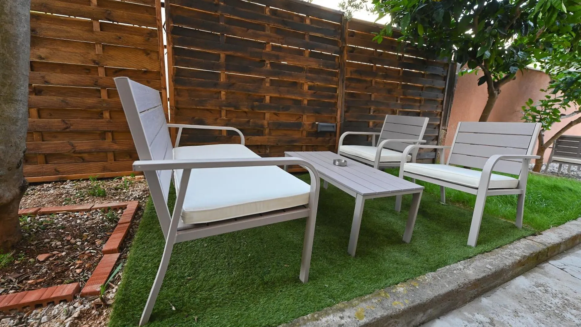 Brane Apartments With Swimming Pool Zadar Croatia
