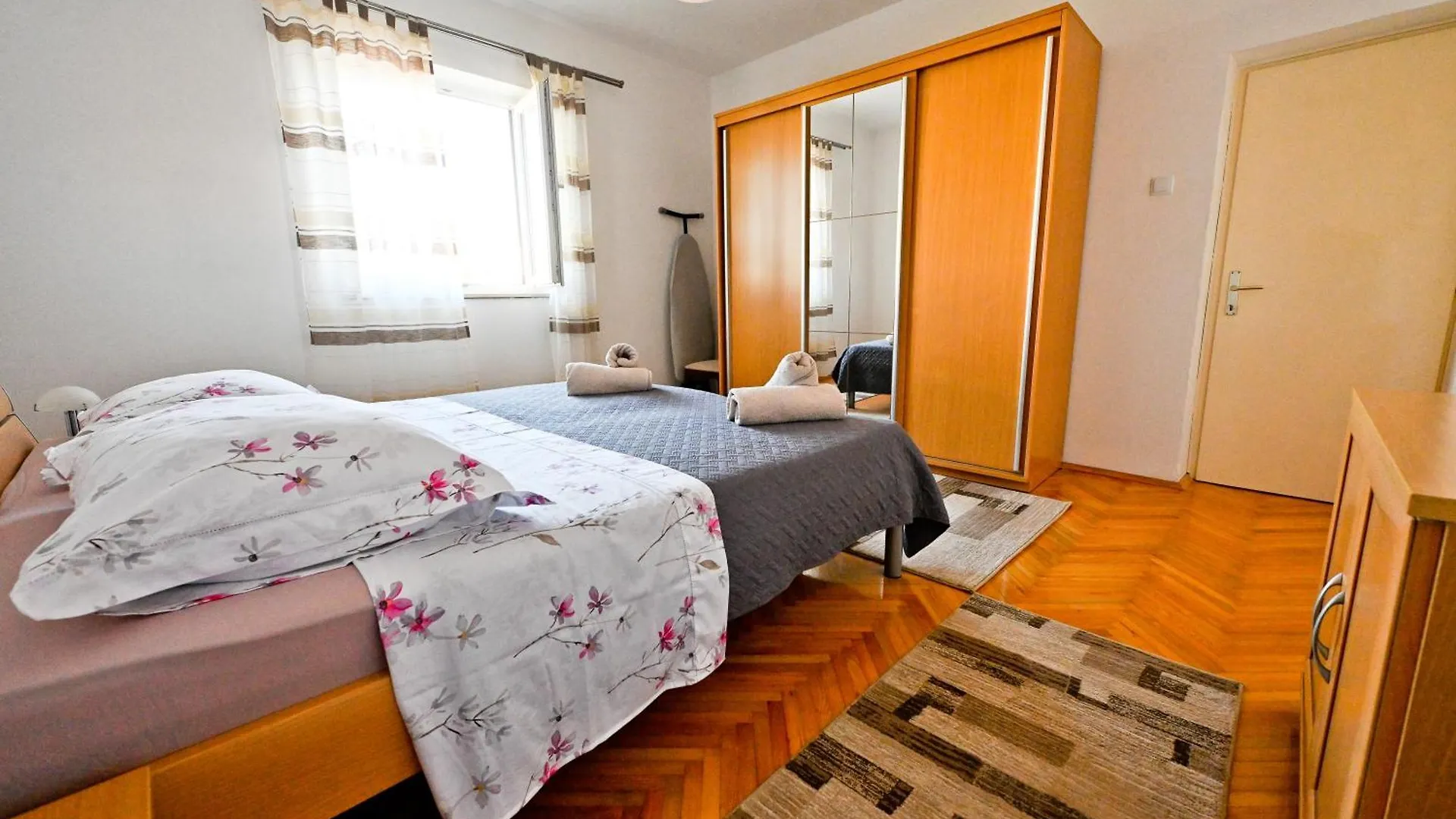 Brane Apartments With Swimming Pool Zadar