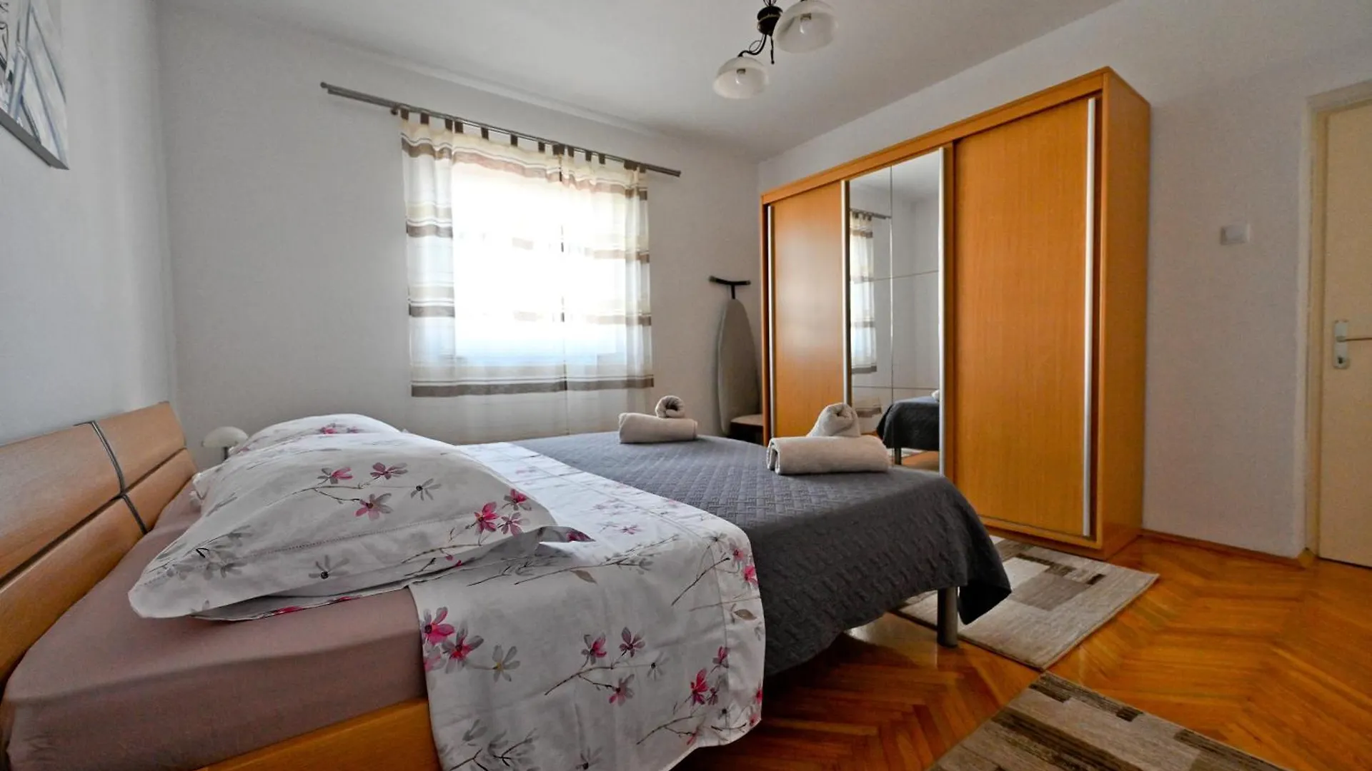 Brane Apartments With Swimming Pool Zadar