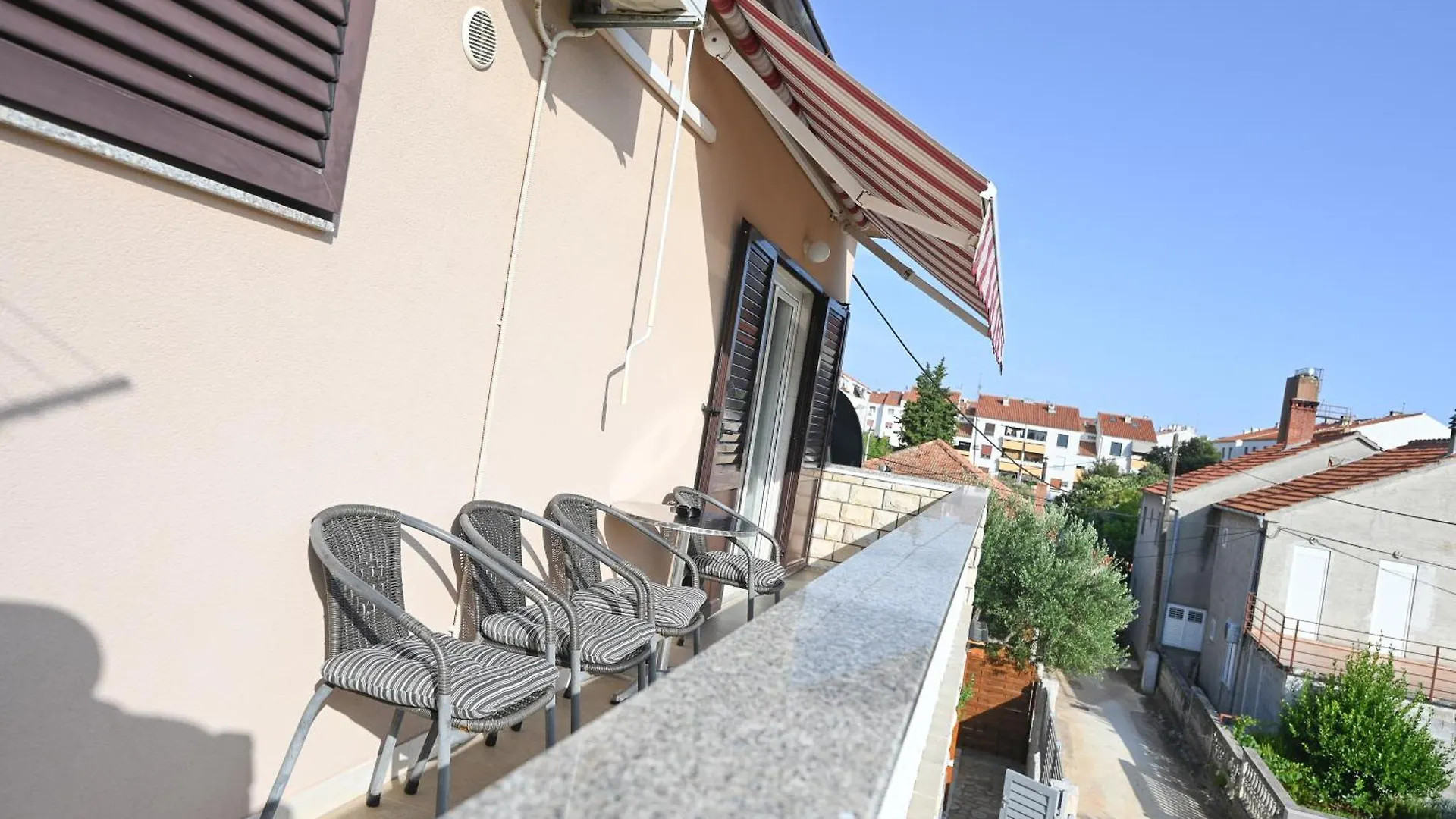 Brane Apartments With Swimming Pool Zadar